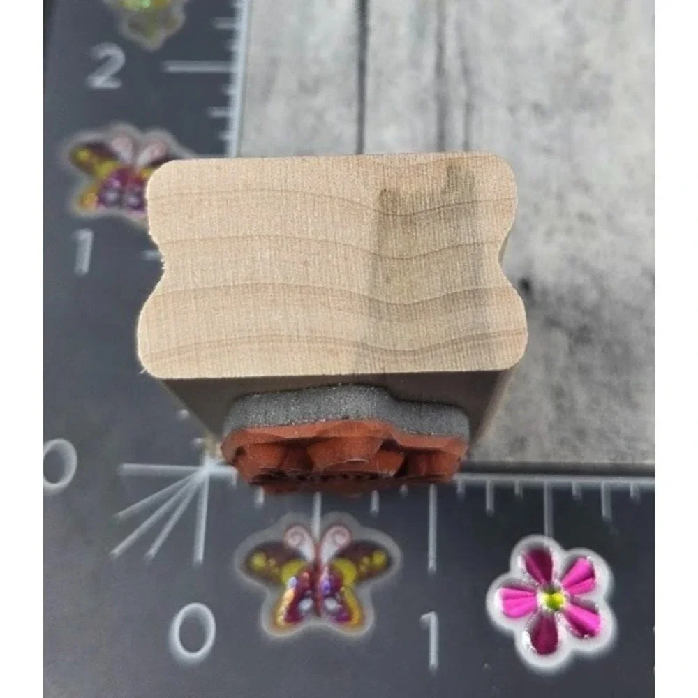 Stampin' Up! Bumble Bee Happy Dancing Rubber Stamp Wood #E119